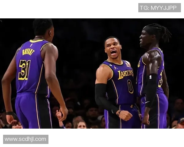 火箭队与掘金队激战正酣2月10日精彩对决值得期待